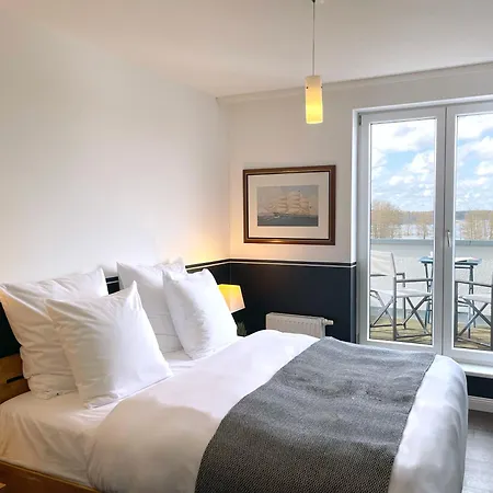 Sunday Hafendorf ホテル