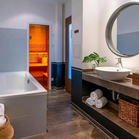 Precise Hafendorf 4* راينزبرج