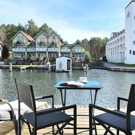 Hotel Precise Hafendorf 4*
