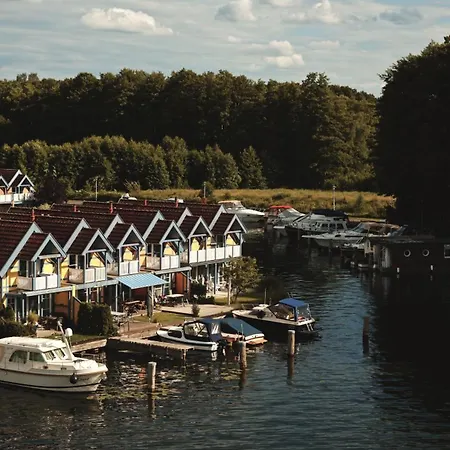 Sunday Resort Hafendorf Rheinsberg Hotel 4*