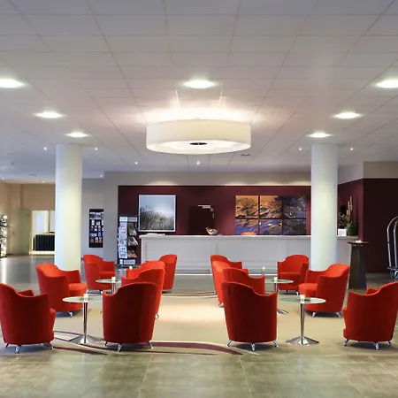 玛丽蒂姆莱茵斯堡酒店 酒店 赖因斯贝格