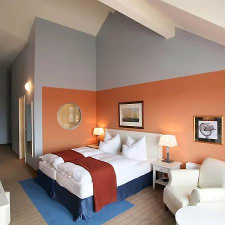 Sunday Hafendorf Hotel Rheinsberg