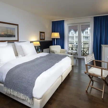 Sunday Resort Hafendorf Rheinsberg 4*