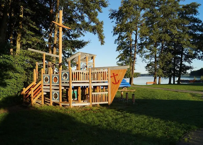 Sunday Hafendorf Отель Райнсберг