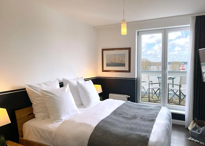 Sunday Hafendorf ホテル