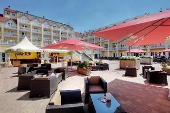 فندق Sunday Hafendorf 4*