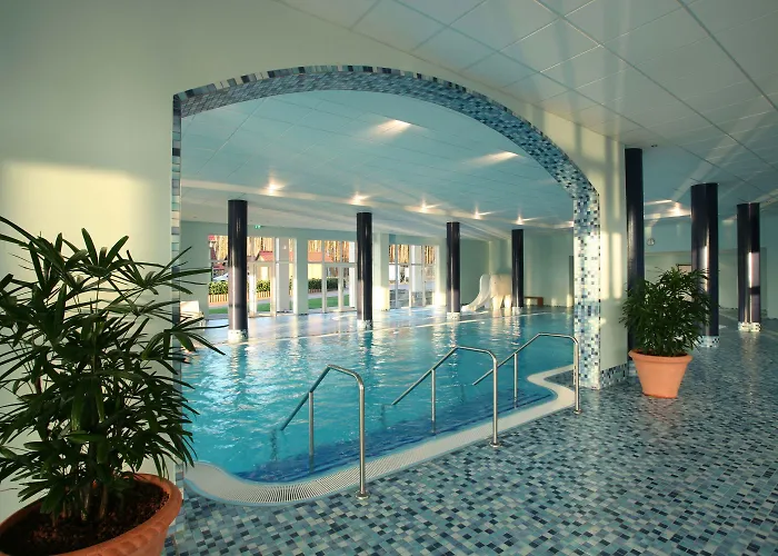 Hotel Precise Hafendorf 4*